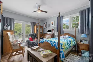 35 Glendale Dr, Spruce Pine, NC 28777 - Photo 15