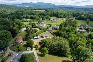 35 Glendale Dr, Spruce Pine, NC 28777 - Photo 33