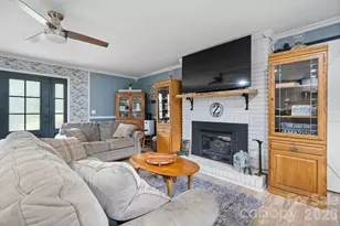 35 Glendale Dr, Spruce Pine, NC 28777 - Photo 11