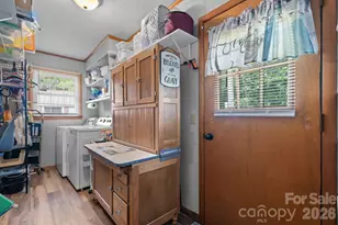 35 Glendale Dr, Spruce Pine, NC 28777 - Photo 19