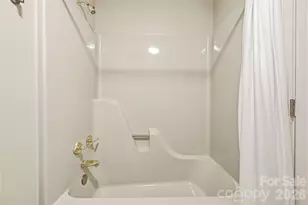 279 Woody Ln, Asheville, NC 28804 - Photo 29