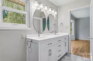 279 Woody Ln, Asheville, NC 28804 - Photo 25
