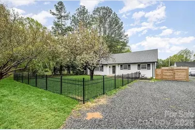 782 Union Street S, Concord, NC 28025 - Photo 3