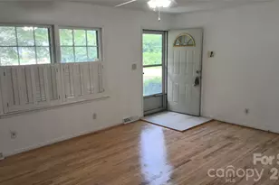 1920 Herrin Ave, Charlotte, NC 28205 - Photo 5