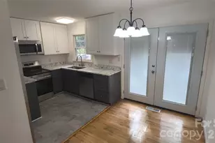 1920 Herrin Ave, Charlotte, NC 28205 - Photo 19