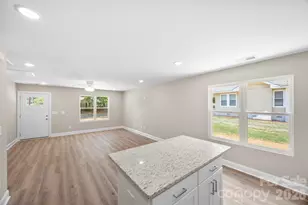 410 Peachtree St, Albemarle, NC 28001 - Photo 11