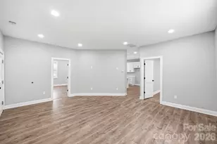 314 S Weldon St, Gastonia, NC 28052 - Photo 5