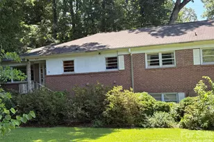 937 Nottingham Dr, Charlotte, NC 28211 - Photo 1