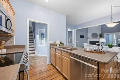 9420 Kestral Ridge Drive, Charlotte, NC 28269 - Photo 7