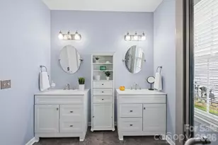 9420 Kestral Ridge Dr, Charlotte, NC 28269 - Photo 17