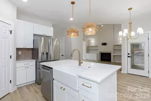 2544 Barrington Ct, Rock Hill, SC 29732 - Photo 11
