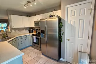 10523 Trolley Run Dr, Cornelius, NC 28031 - Photo 11