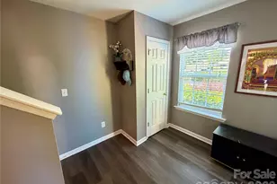 10523 Trolley Run Dr, Cornelius, NC 28031 - Photo 3