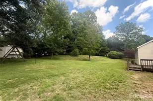303 Cavin Ave, Mount Holly, NC 28120 - Photo 17
