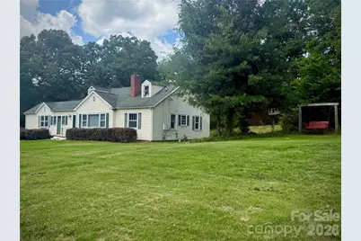 303 Cavin Avenue, Mount Holly, NC 28120 - Photo 3
