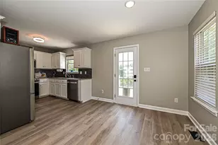 3805 Cassidy Dr, Waxhaw, NC 28173 - Photo 9