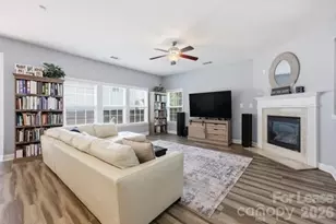 1179 Madison Green Dr, Fort Mill, SC 29715 - Photo 3