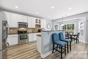1179 Madison Green Dr, Fort Mill, SC 29715 - Photo 5