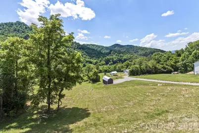 27 Spuds Lane, Weaverville, NC 28787 - Photo 7
