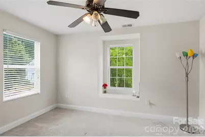 14021 Pinyon Pine Lane, Charlotte, NC 28215 - Photo 19