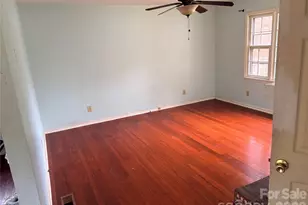 875 Rolling Green Dr, Rock Hill, SC 29730 - Photo 3