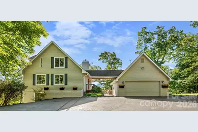 569 Shelter Rock Circle, Sugar Mountain, NC 28604 - Photo 5