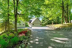569 Shelter Rock Cir, Sugar Mountain, NC 28604 - Photo 43