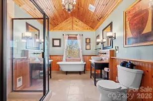 569 Shelter Rock Cir, Sugar Mountain, NC 28604 - Photo 21