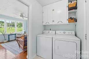 1204 Crowders Mountain Rd, Bessemer City, NC 28016 - Photo 15