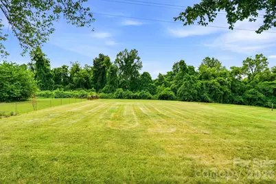 112 Queensbury Road, Winston Salem, NC 27104 - Photo 41