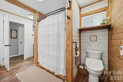 2411 Robertson Lane, Lenoir, NC 28645 - Photo 17