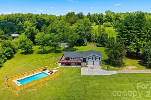 2411 Robertson Ln, Lenoir, NC 28645 - Photo 37