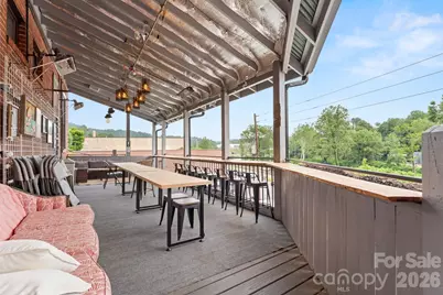 69 Locust Street, Spruce Pine, NC 28777 - Photo 37