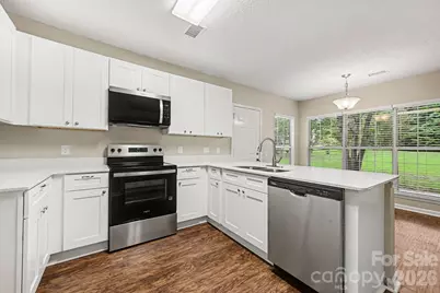 221 Aylesbury Lane, Indian Trail, NC 28079 - Photo 7