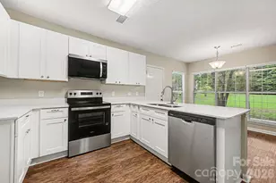 221 Aylesbury Ln, Indian Trail, NC 28079 - Photo 7