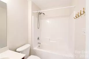 4913 Sunburst Ln, Charlotte, NC 28213 - Photo 23
