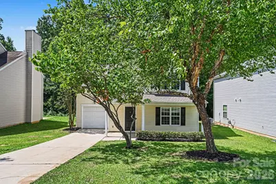 8621 Berrybrook Lane, Charlotte, NC 28269 - Photo 1