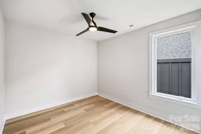 2701 Catalina Avenue, Charlotte, NC 28206 - Photo 17