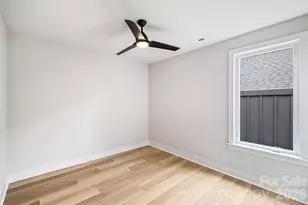 2701 Catalina Ave, Charlotte, NC 28206 - Photo 17