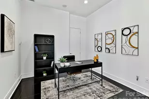505 E 6th St, Charlotte, NC 28202 - Photo 17