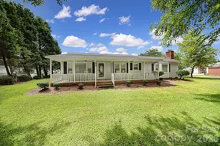 215 W Stevens St, Kershaw, SC 29067 - Photo 1