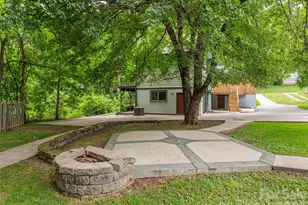 136 Assembly St, Waynesville, NC 28786 - Photo 33