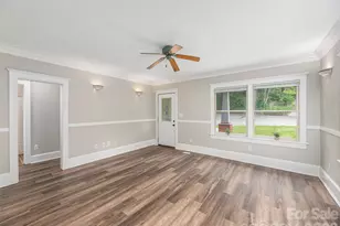 136 Assembly St, Waynesville, NC 28786 - Photo 3