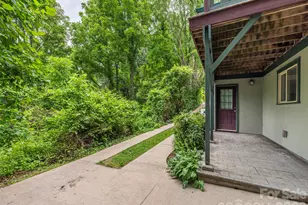 136 Assembly St, Waynesville, NC 28786 - Photo 35