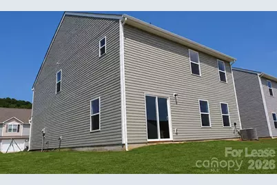 8100 Derby Woods Lane, Charlotte, NC 28214 - Photo 17