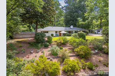 1620 Butter Street, Landrum, SC 29356 - Photo 3