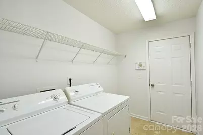 6710 Goldenwillow Drive, Charlotte, NC 28215 - Photo 11