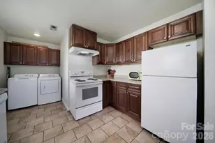 362 Sharpe St, Mooresville, NC 28115 - Photo 9