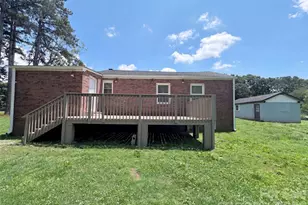 206 Lilly St, Cherryville, NC 28021 - Photo 5