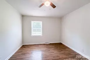 206 Lilly St, Cherryville, NC 28021 - Photo 9